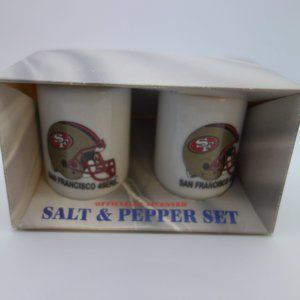 Vintage Ceramic San Francisco 49ers Salt & Pepper Shaker Set *Never Used w/ Box*